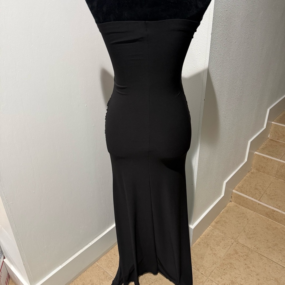 Strapless Red and Black Lace Evening Gown - Picture 4 of 5